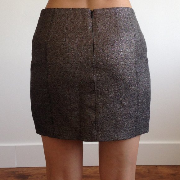 BEDO - Metalic Gold & Black Mini Skirt - Picture 9 of 9